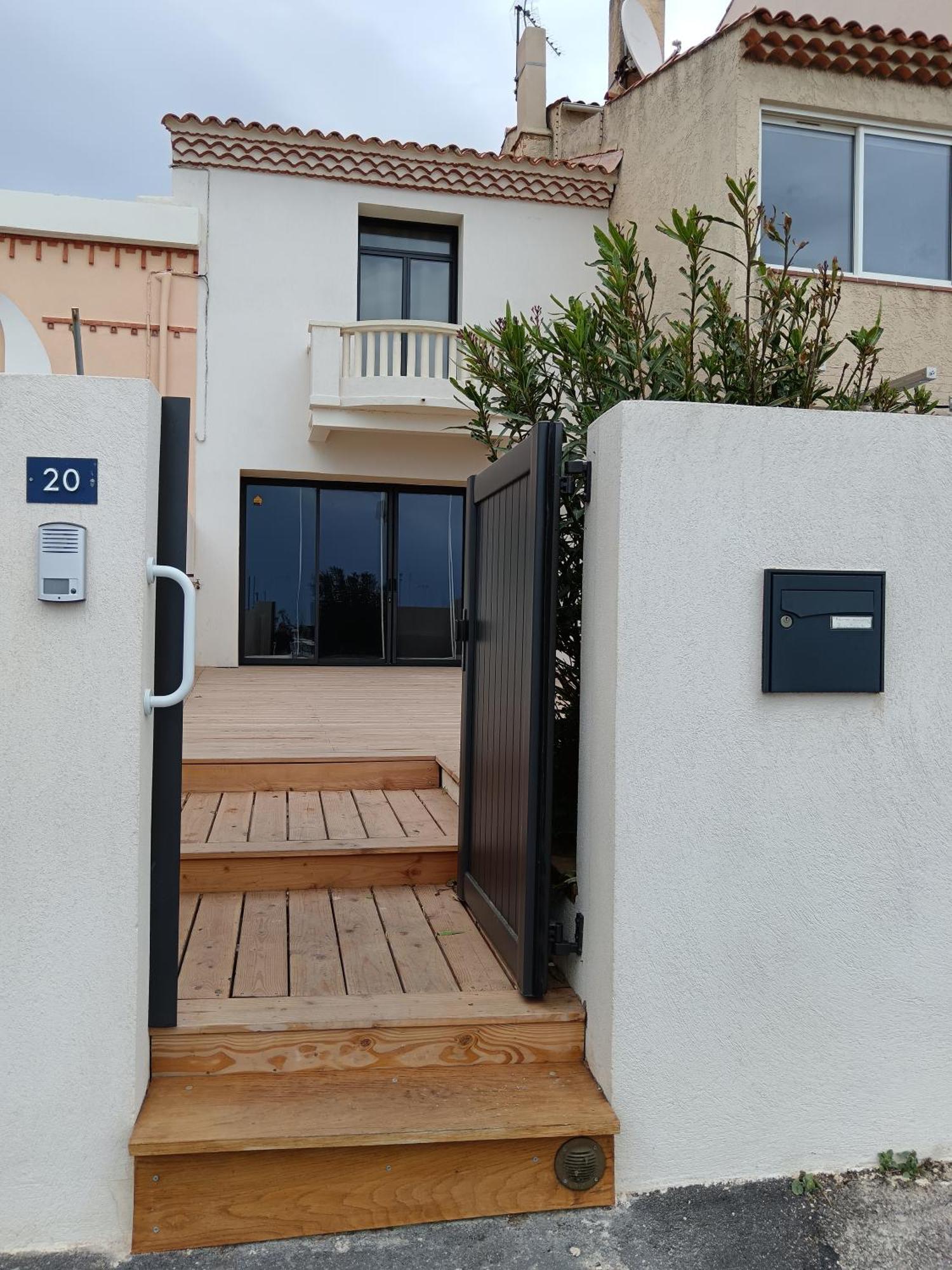 Villa Magnifique Pepite Au Bord De L Eau à Martigues Extérieur photo